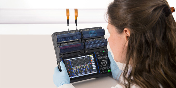 Heat flux measurement with heat flux sensors